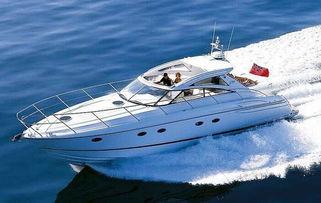 国产50米游艇视频,畅游碧波，尽显奢华风采